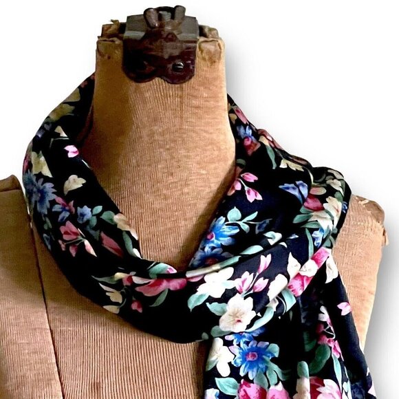 Shanghai Museum Womens Silk Scarf Black Floral Rectangular Tassed Fringe Trim - Picture 6 of 11